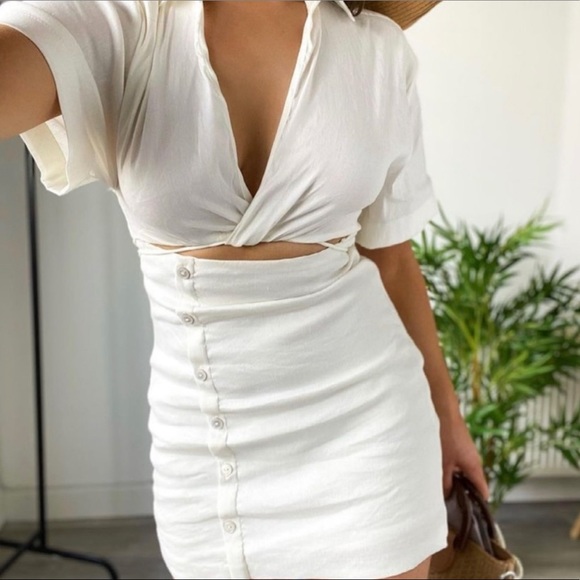 Zara cutout, collared, button down dress NWT - Picture 2 of 5